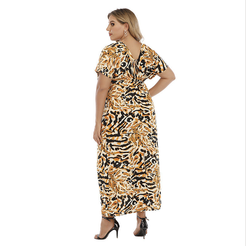 Damen Maxikleid mit kreativem Animalprint und V-Ausschnitt EB
