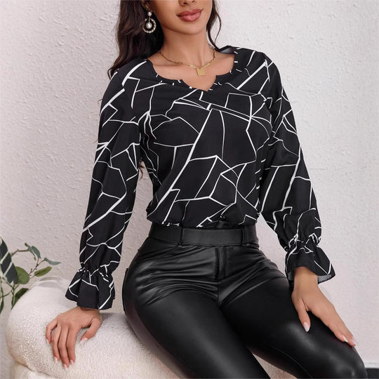Damen Bluse mit geometrischem Muster und Rüschendetails EB