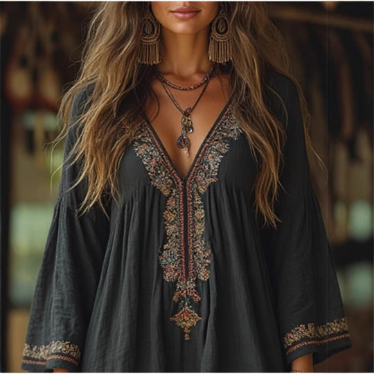 Damen Strandkleid mit kunstvoller Stickerei und weiten Ärmeln EB