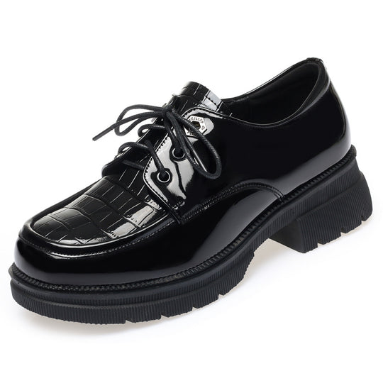 Damen Schnürschuhe im glänzenden Look EB