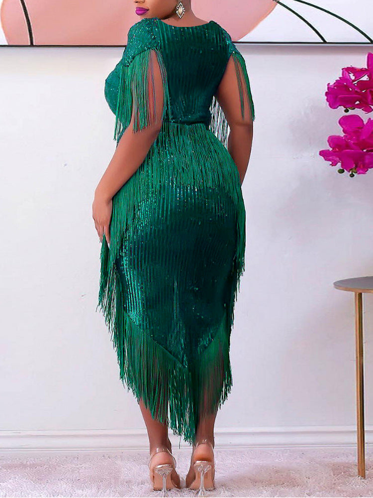 Damen Abendkleid mit schimmernden Fransen und Elegantem Schnitt EB