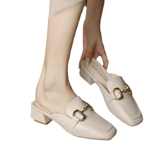 Damen Elegante und bequeme Mules mit geschlossenen Zehen und modischen Details EB