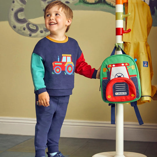 Jungen Sweatshirt- und Jogginghose-Set mit aufregendem Traktor-Design EB
