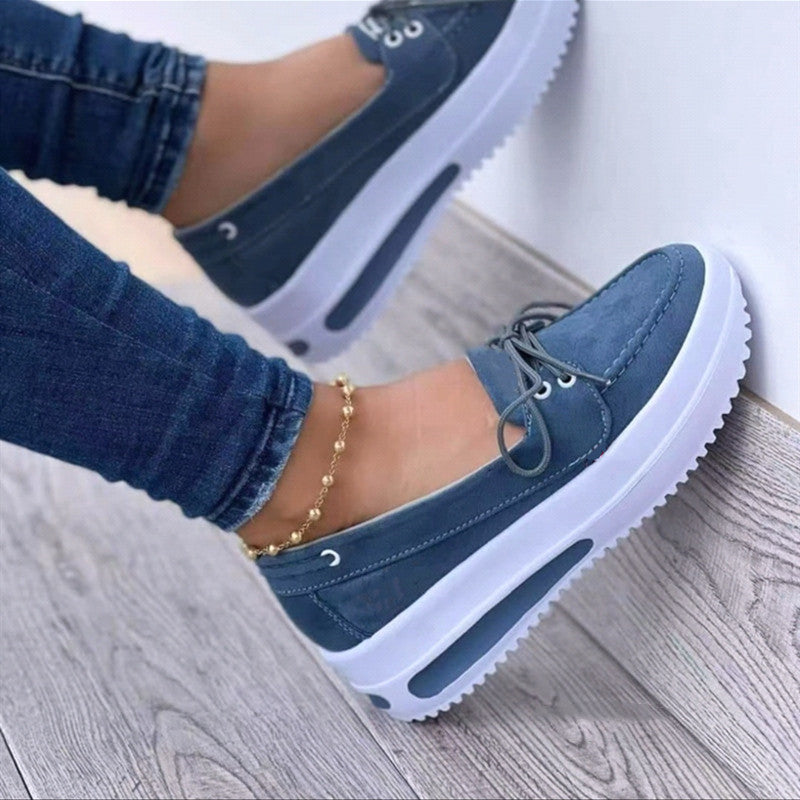 Damen Sneaker mit stylischem Plateau und komfortabler Sohle EB