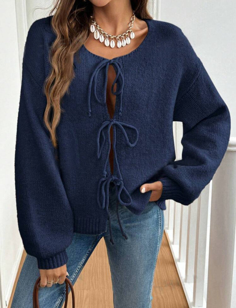 Damen Strickpullover mit dekorativem Schnürdesign und lässigen Ballonärmeln EB
