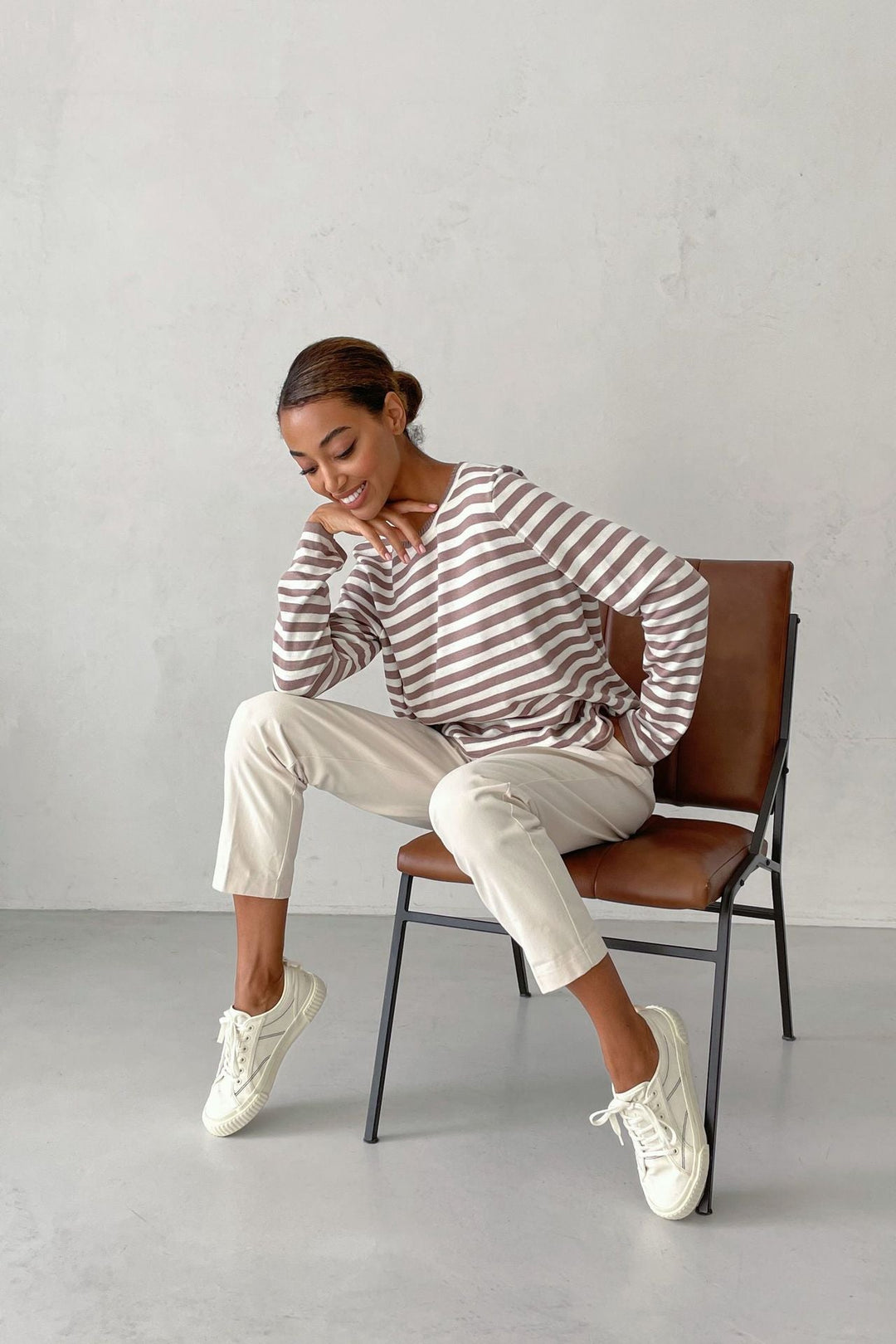 EB | Klassischer Gestreifter Pullover