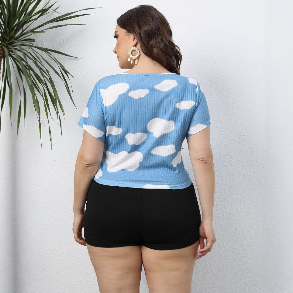 Damen cropped T-Shirt mit Wolkenmuster und elastischem Bund EB