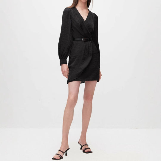 Damen Wickelkleid mit eleganter Struktur und Gürteldetail EB