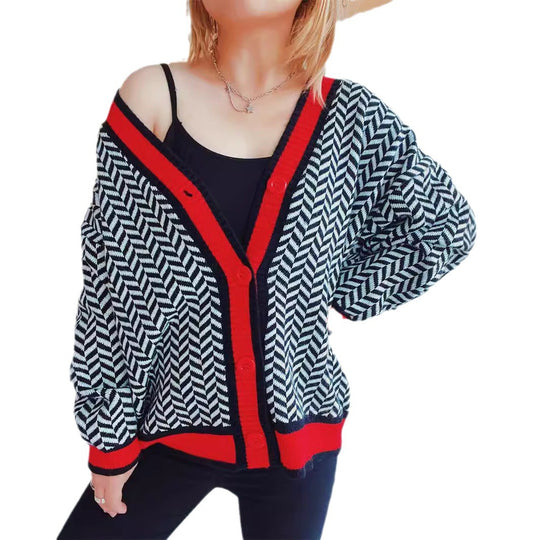 Damen Übergroße Strickjacke mit auffälligem Zickzackmuster und bunten Knöpfen EB