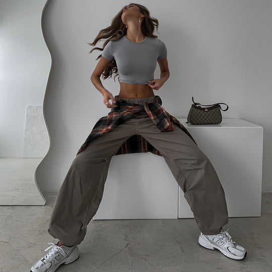 Damen weite hochgeschnittene Freizeithose mit elastischem Bund und tiefem Schritt EB