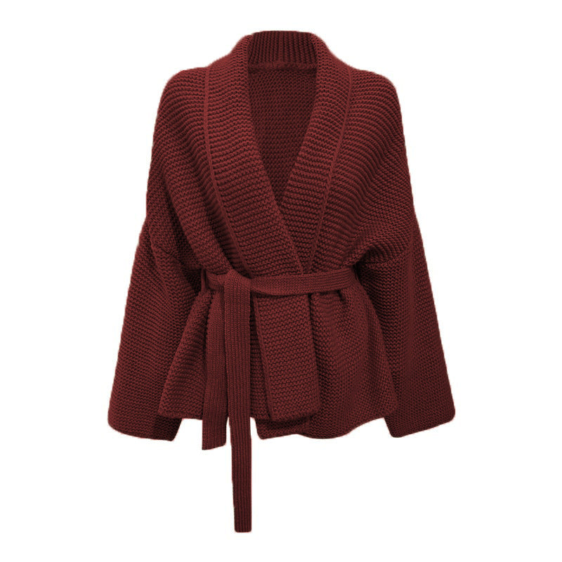 Damen Grobstrickjacke mit modernem Wickeldesign und breitem Kragen EB
