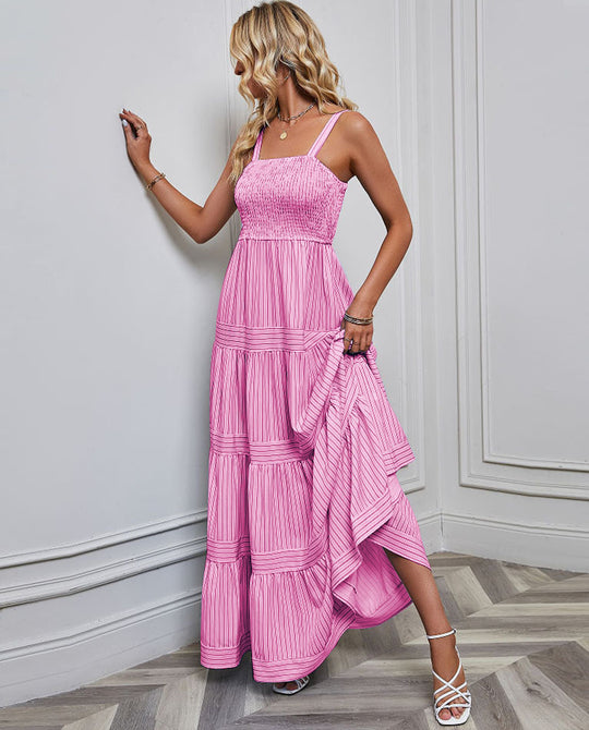 Damen Maxikleid mit raffiniertem Pliszeedesign und elastischem Oberteil EB