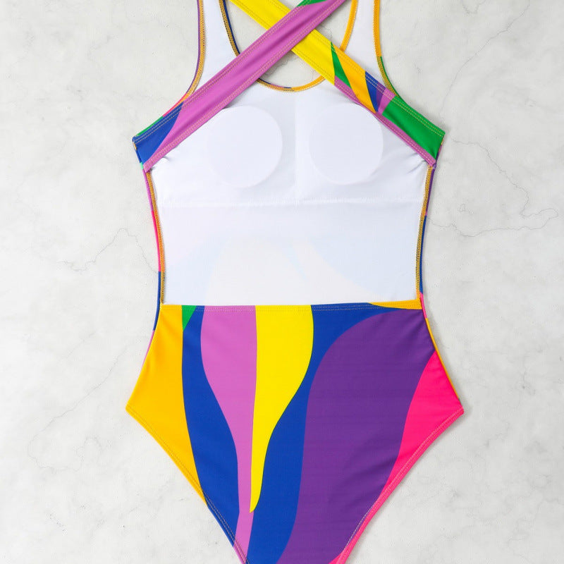 Damen Sportlicher Badeanzug mit modernem Rückenschnitt EB