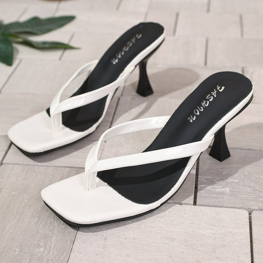 Damen Zehenstegsandaletten mit elegantem Riemendesign und modischem Stiletto Absatz EB