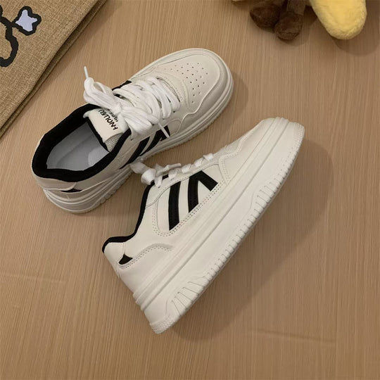 Damen Sportliche Komfort Sneaker mit atmungsaktivem Obermaterial und rutschfester Sohle EB