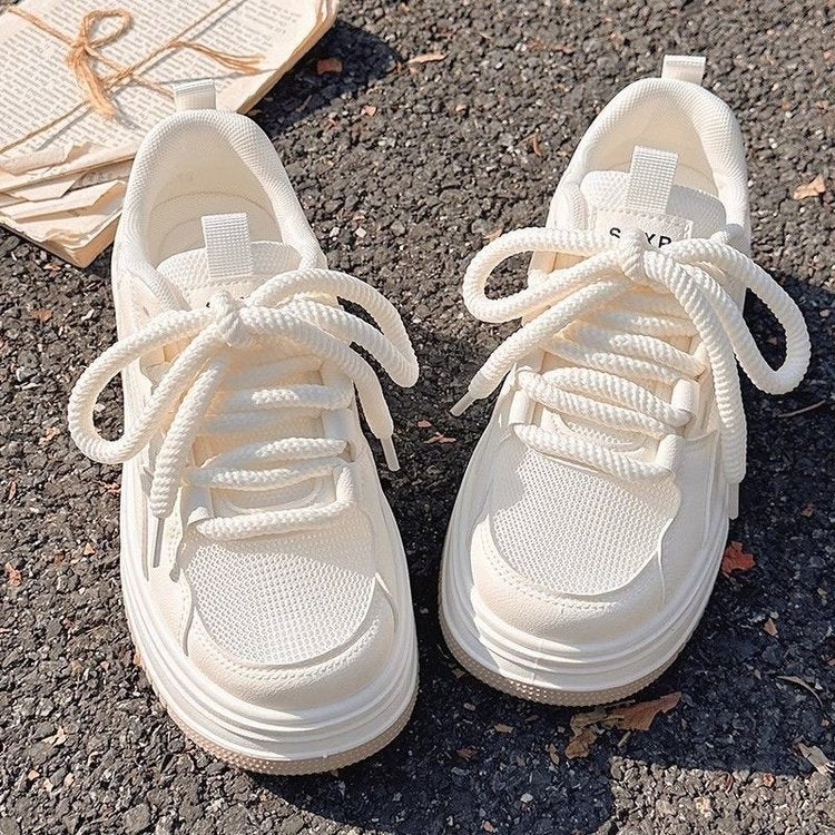 Damen Sportliche Sneakers mit innovativer Sohlenkonstruktion und atmungsaktivem Obermaterial EB
