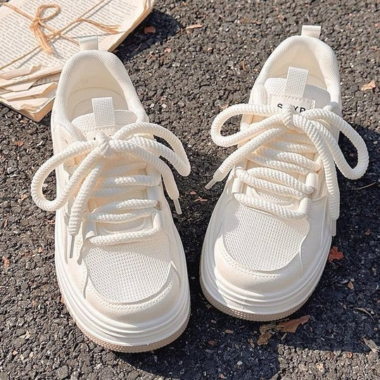 Damen Sportliche Sneakers mit innovativer Sohlenkonstruktion und atmungsaktivem Obermaterial EB