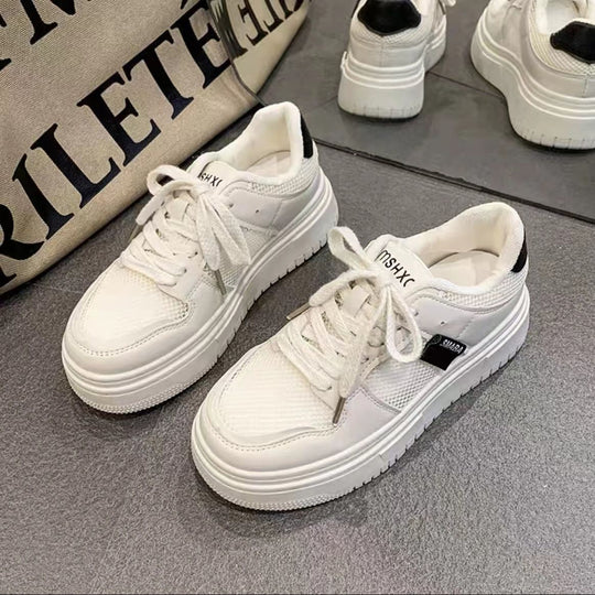 Damen Komfortable und sportliche Sneakers mit atmungsaktiver Mesh-Oberfläche und dämpfender Sohle EB