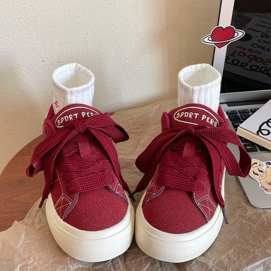 Damen Sportliche Sneaker mit hohem Kragen und eleganter Schnürung EB