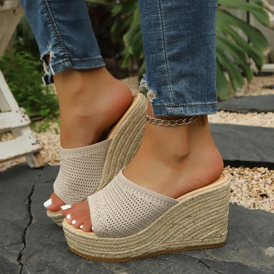 Damen Plateausandalen mit geflochtener Oberseite EB