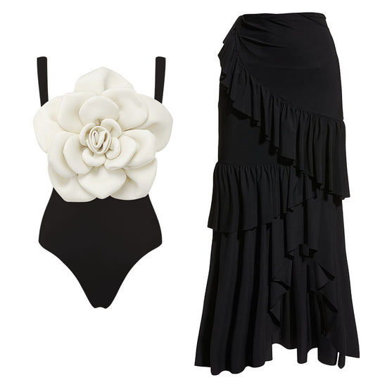 Damen Badeanzug mit floralem Volumen und passendem Wickelrock EB