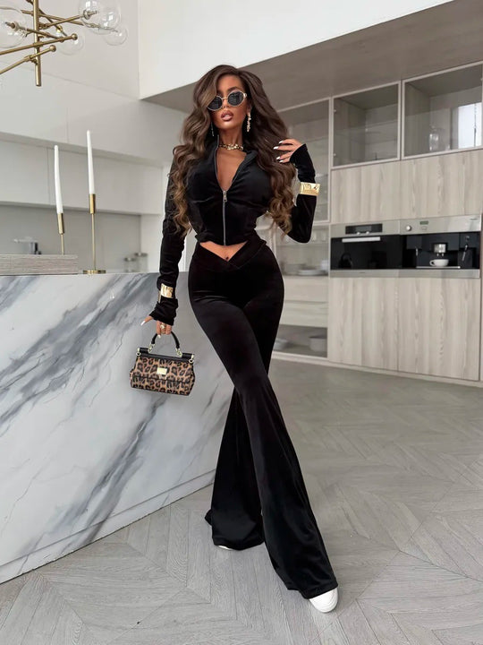 Damen Samt-Cropped-Set mit Reißverschlussjacke und V-förmiger taillenhoher Schlaghose EB