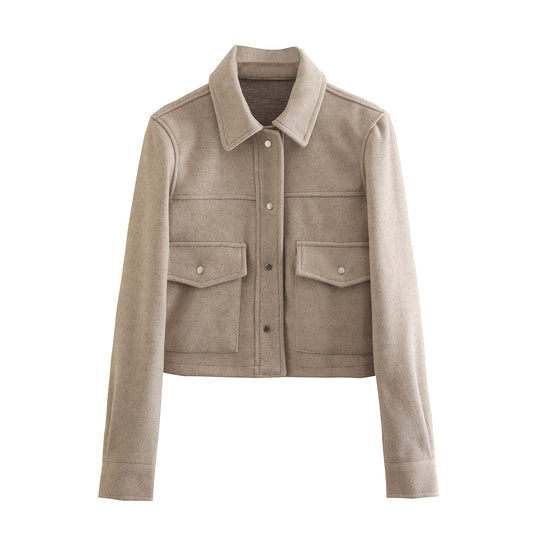 Damen Kurz geschnittene Wolloptik-Jacke mit Pattentaschen und Druckknöpfen EB