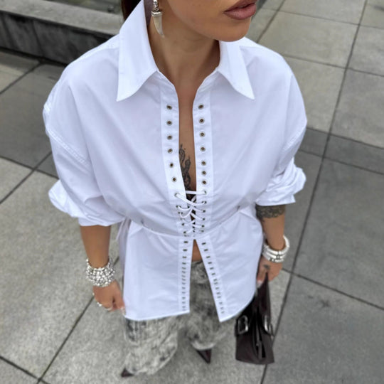 Damen Bluse mit eleganter Schnürung und modernem Kragen EB
