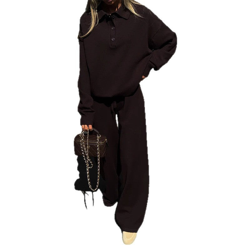 Damen Loungewear-Kombination mit lockerem Poloshirt und weitem Hosen EB