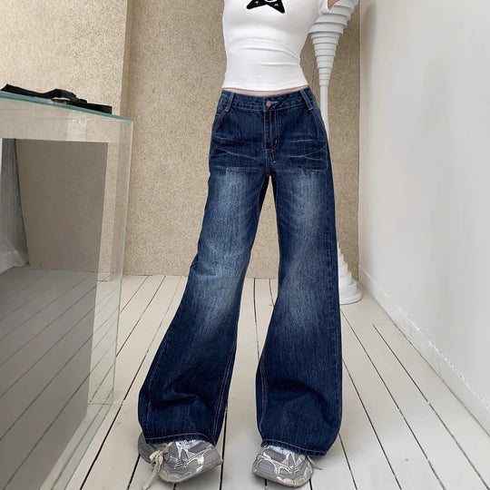 Damen Weite Jeans im lässigen Schnitt mit hoher Taille und modischen Details EB