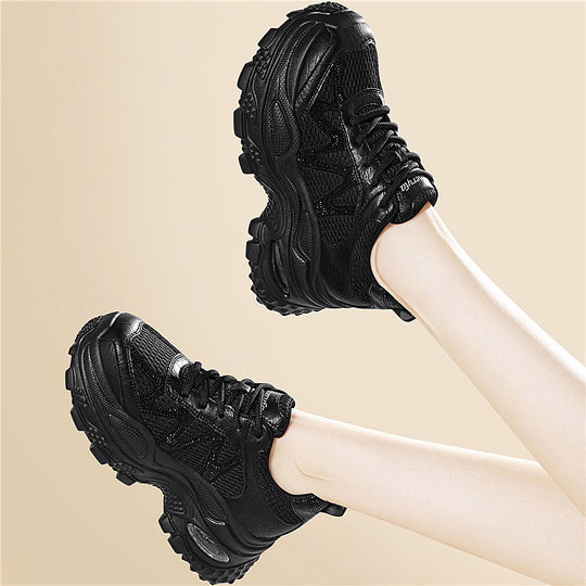 Damen Sportliche und stylische Chunky Sneakers mit atmungsaktivem Mesh und dämpfender Sohle EB