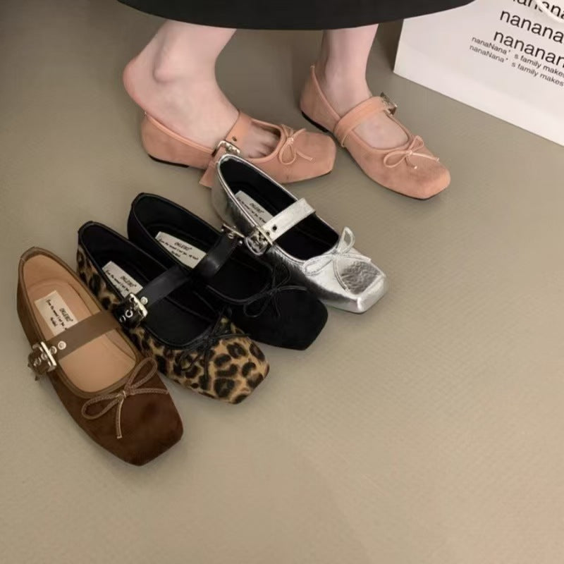 Damen Ballerinas mit verstellbarem Riemen und elegantem Schleifendetail EB