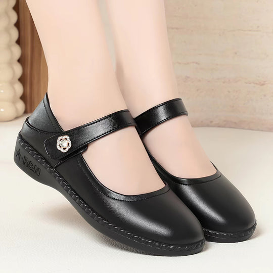 Damen Komfortable Mary Jane Ballerinas mit flexiblem Riemen und dekorativem Schmuckdetail EB