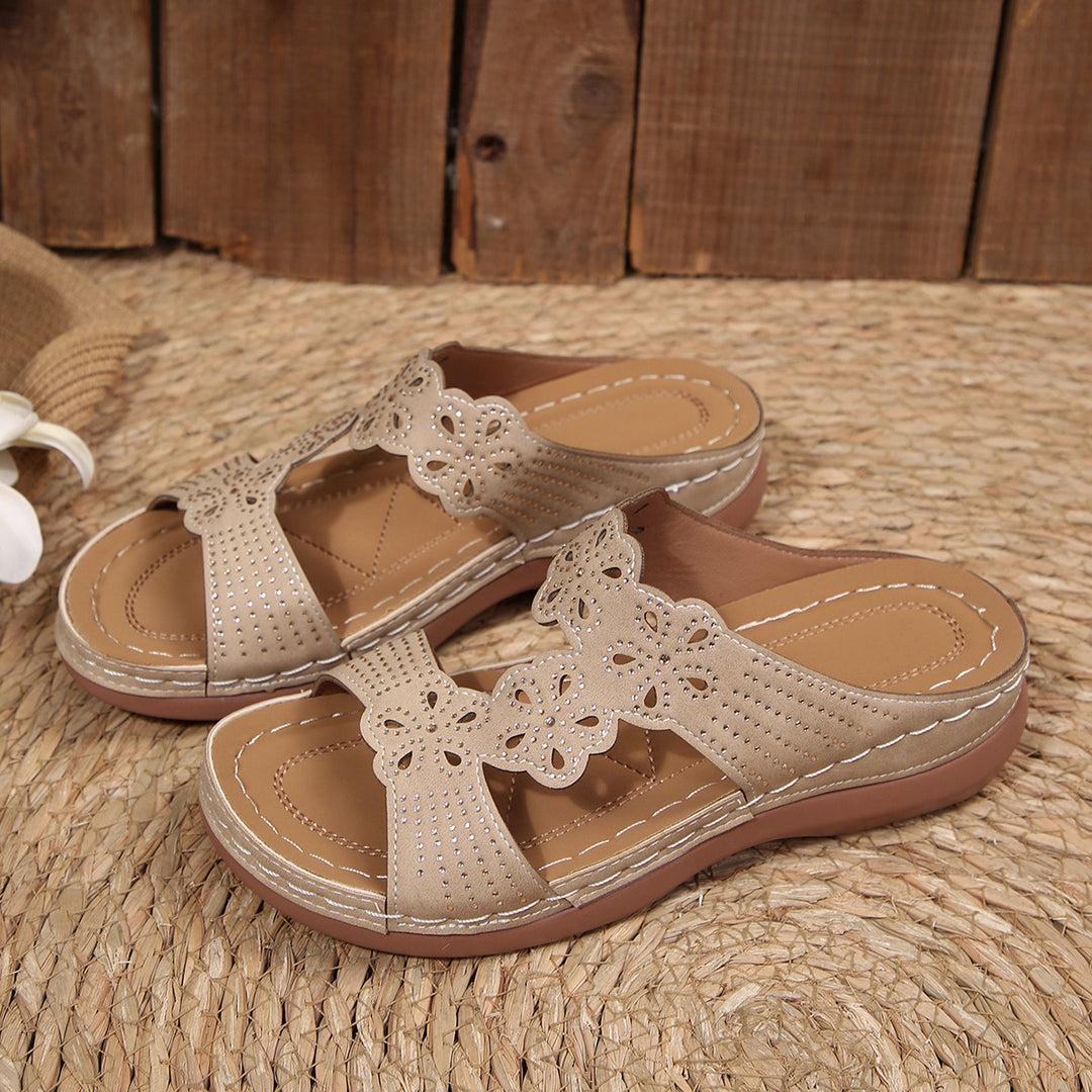 Damen Clogs mit floraler Perforation und gepolstertem Fußbett EB