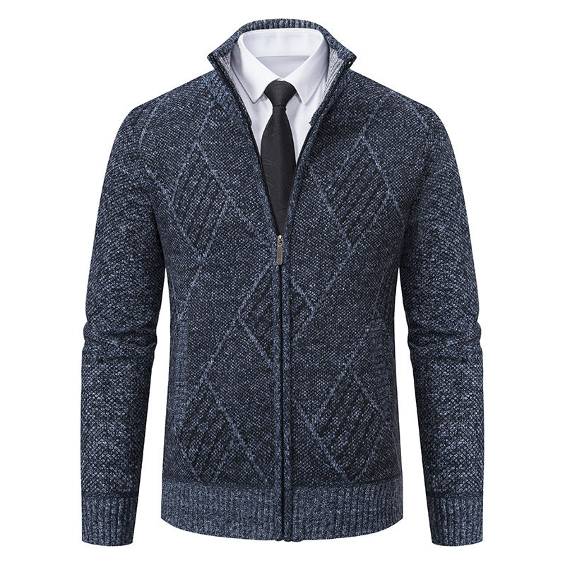 Herren modische Strickjacke mit hohem Kragen und stilvollem Zopfmuster EB