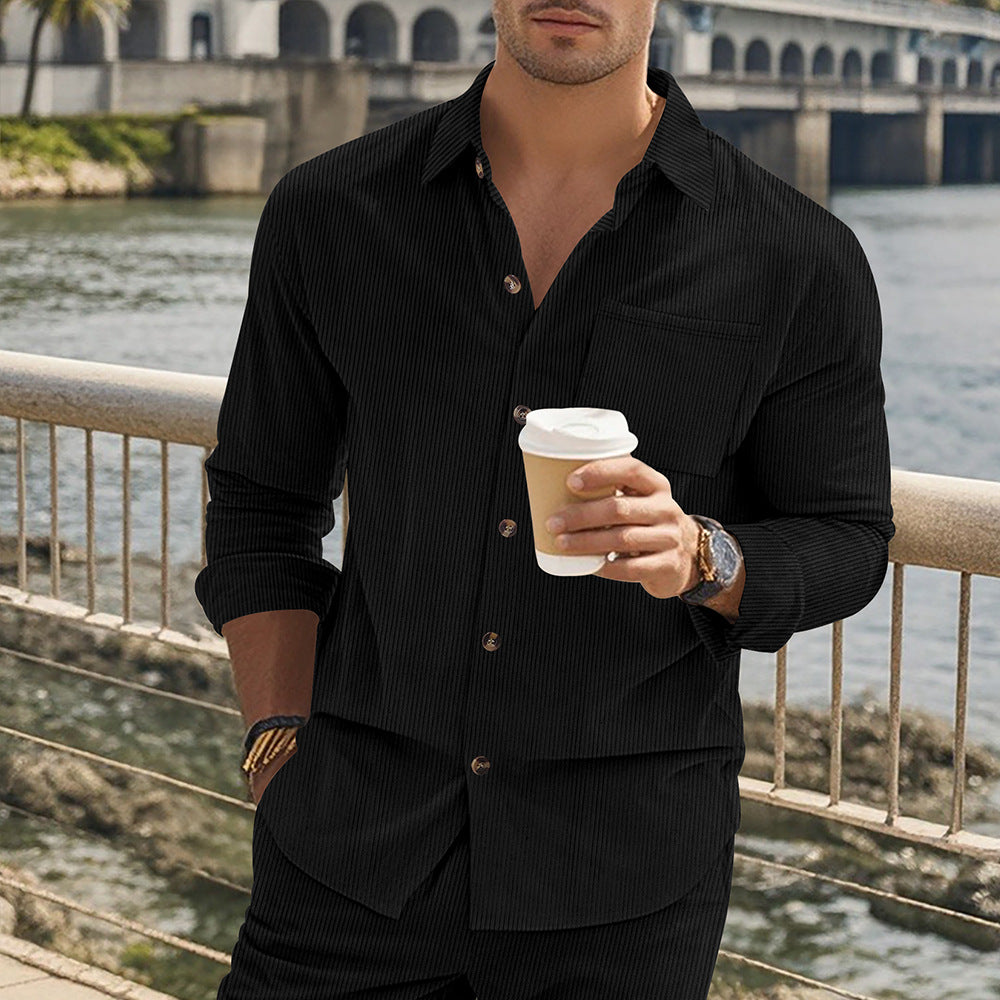 Herren gestreiftes Langarmshirt mit modischem Stehkragen und praktischer Brusttasche EB