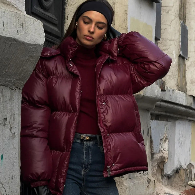 Damen Kuschelige Daunenjacke mit Kapuze und elegantem Schnitt EB