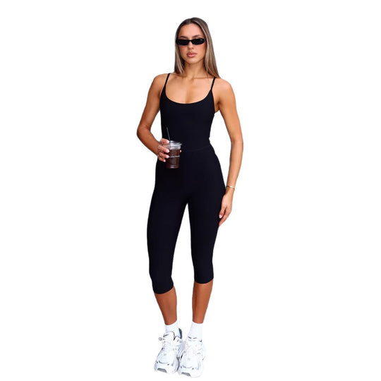 Damen Sportlicher Body mit langen Beinen und verstellbaren Trägern EB