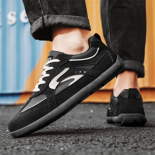 Herren urbaner Retro-Sneaker mit Veloursoptik, gedämpfter Zwischensohle und verstärkter Zehenkappe EB