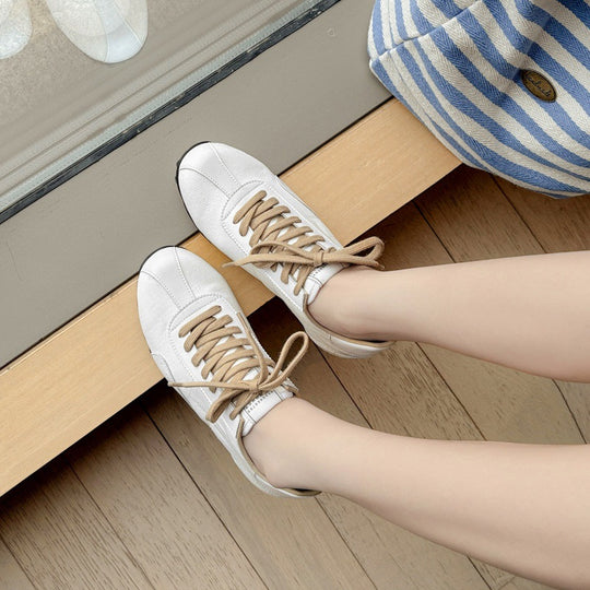 Damen Modische Freizeitsneaker im zeitlosen Design mit hochwertigen Obermaterialien EB