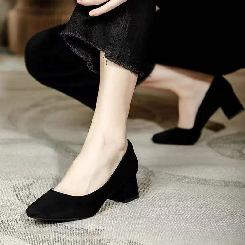 Damen Elegante Pumps mit verziertem Blockabsatz EB