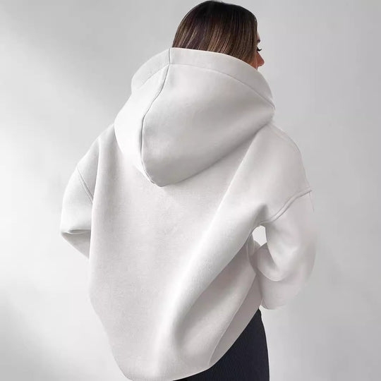 Damen Oversized Hoodie mit kurzem Kragen und praktischen Seitentaschen EB