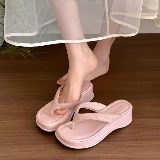 Damen trendige Wedge-Zehentrenner mit elegantem Obermaterial EB