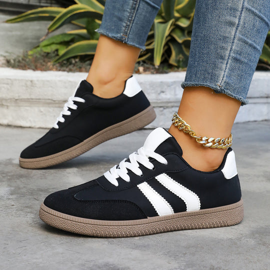 Damen Sportliche Sneaker mit klassischer Schnürung und rutschfester Sohle EB