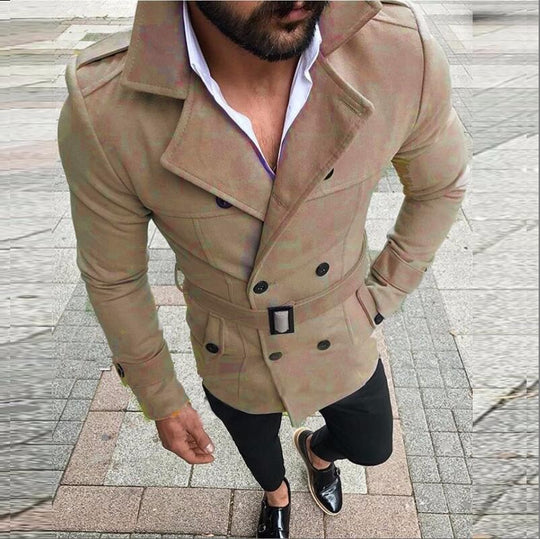 Herren eleganter Trenchcoat mit modischem Gürtel und doppelter Knopfleiste EB