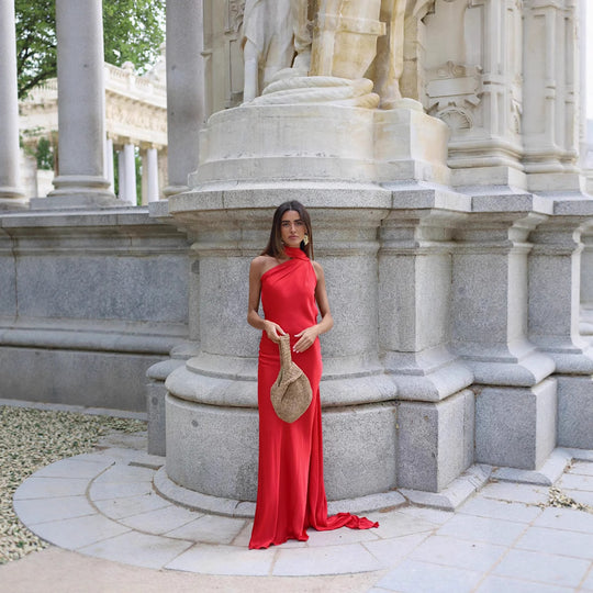 Damen Elegantes Maxikleid mit asymmetrischem Schnitt und schicker Raffung EB