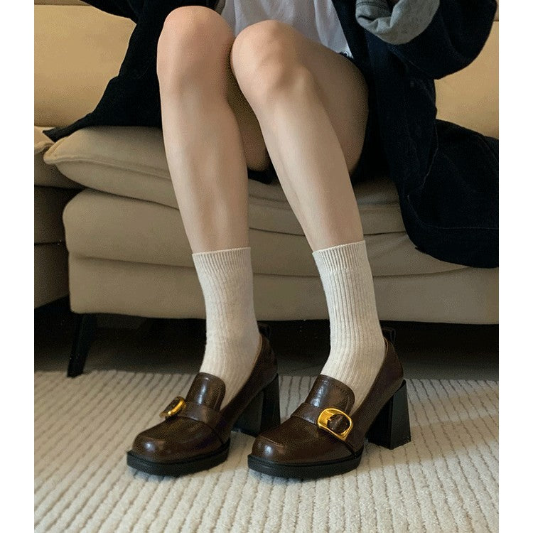 Damen elegante Plateaupumps mit schickem Schnallenakzent EB