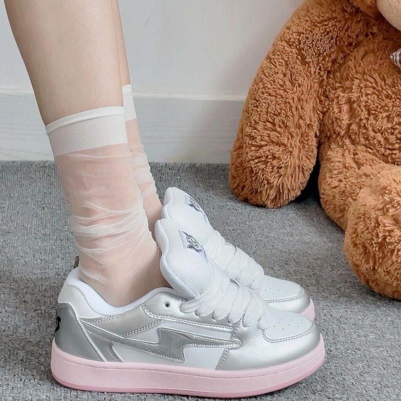 Damen Sportliche Sneakers mit atmungsaktivem Obermaterial und gepolsterter Sohle EB