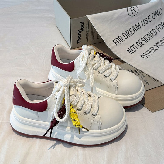Damen Modische Sneakers mit robustem Sohlenprofil und innovativem Schnürsystem EB