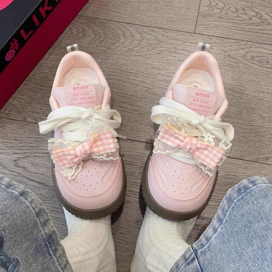 Damen Sneakers mit verspieltem Schleifen-Design von EB